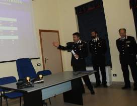 Merone Carabinieri conferenza2